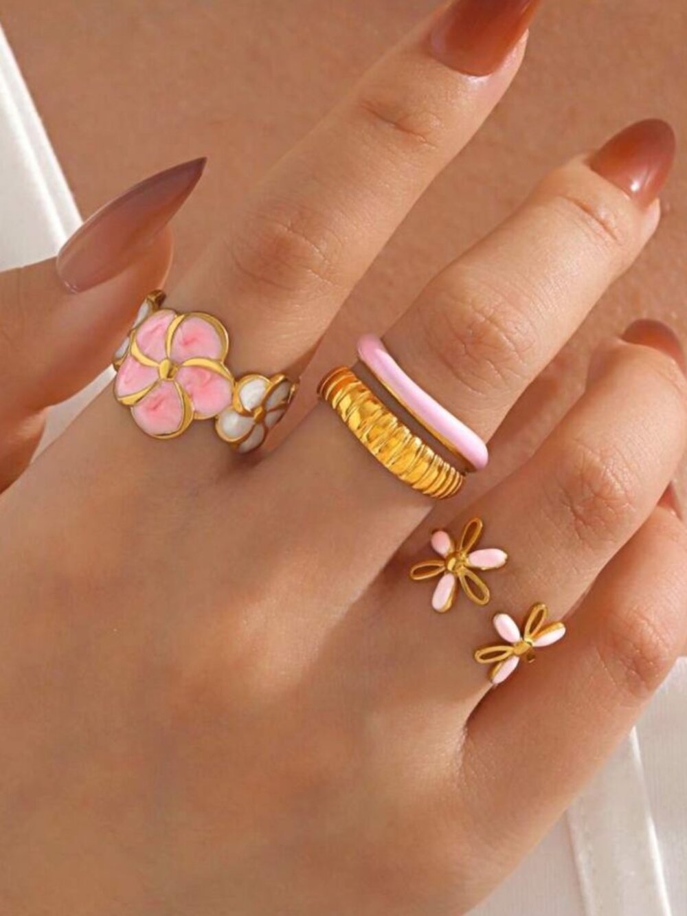 Floral Enamel Ring Set 2553